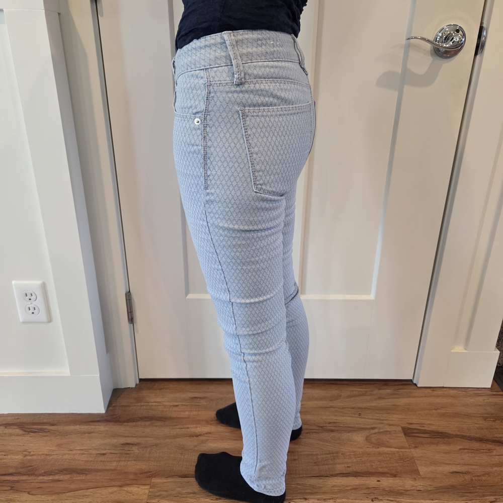 Light Blue Patterned Jeans - Picture 4 of 14